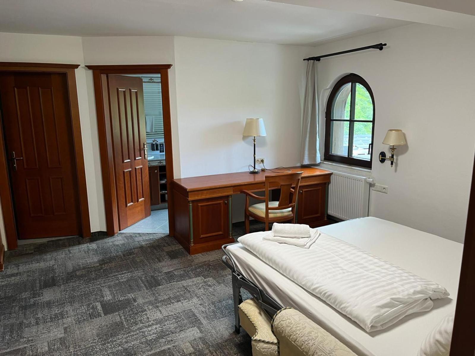 Tieflehner Hof Pitztalhaus Hotel 皮茨河谷圣莱昂哈德 外观 照片