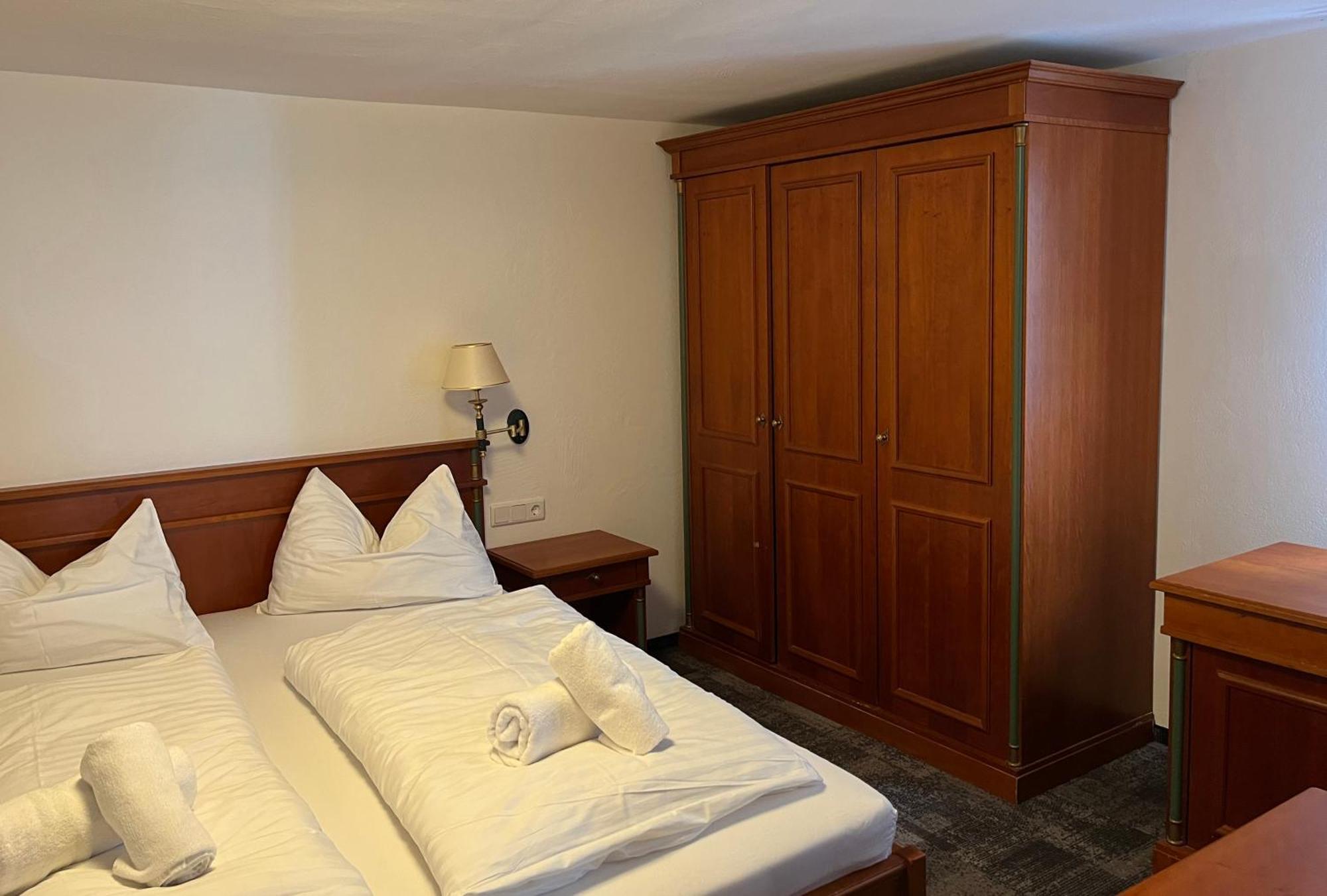 Tieflehner Hof Pitztalhaus Hotel 皮茨河谷圣莱昂哈德 客房 照片
