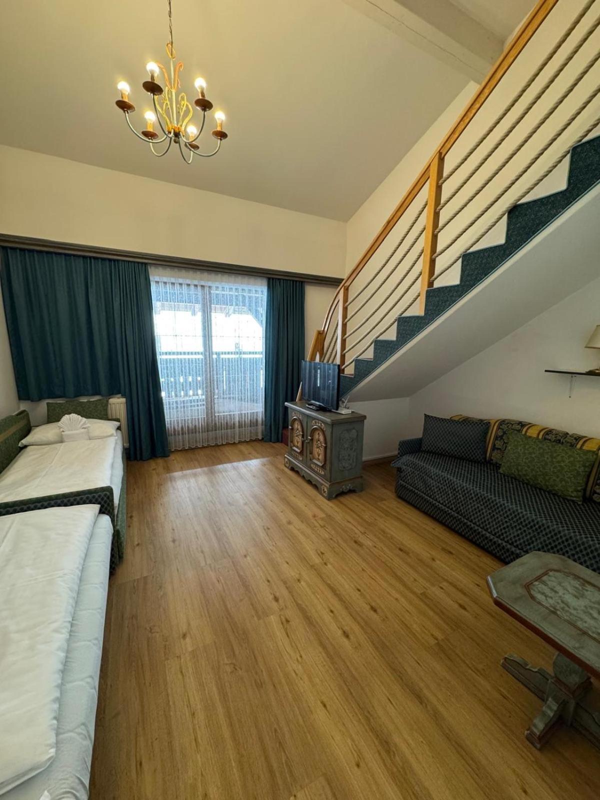 Tieflehner Hof Pitztalhaus Hotel 皮茨河谷圣莱昂哈德 外观 照片